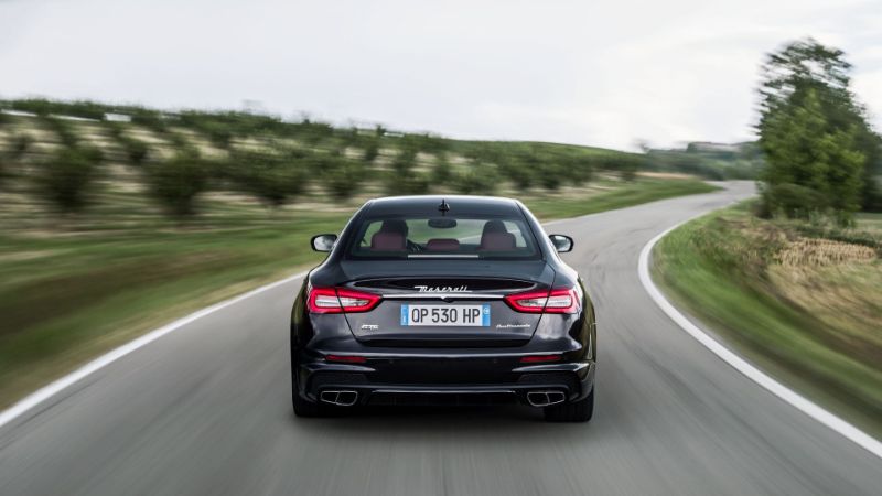 Maserati-Quattroporte-exterior-view