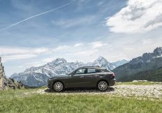 Maserati-Levante-GranSport-exterior-view